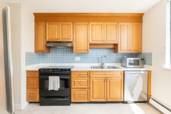 #303 - 2108 Argyle Avenue